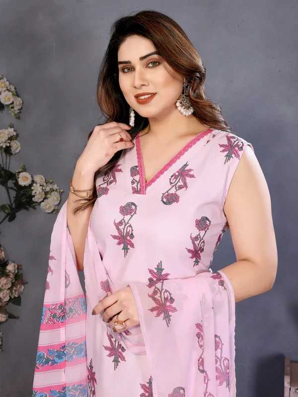 WHITE_AND_PINK_PRINTED_KURTA_PANT_AND_DUPATTA_SET