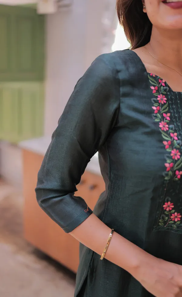 Green_Kurta_&_Pant_Set_with_Dupatta
