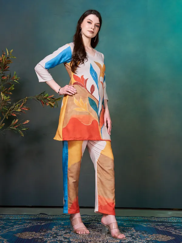 Floral_Yellow_&_Orange_Printed_Rayon_Blend_Co-ord_Set_for_Women