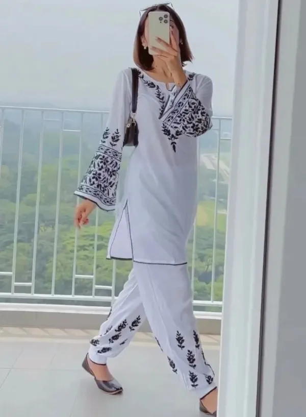 WHITE_COTTON_KURTA_PANT_AND_DUPATTA_SET