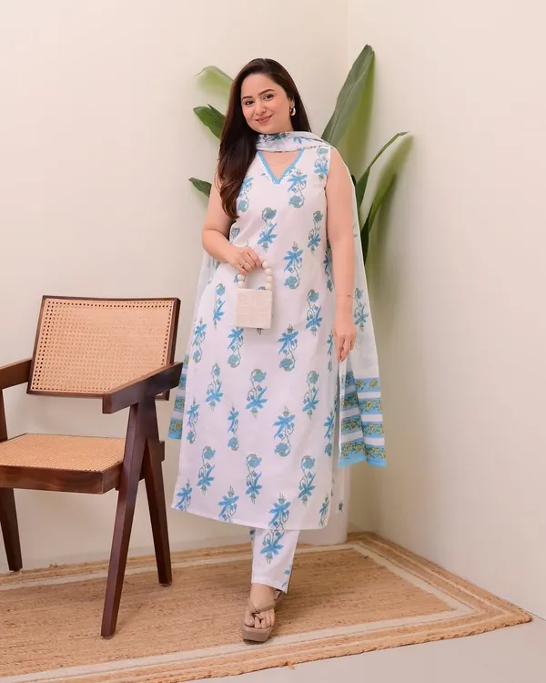 WHITE_AND_BLUE_PRINTED_V-_NECK_KURTA_PANT_SET_WITH_DUPATTA