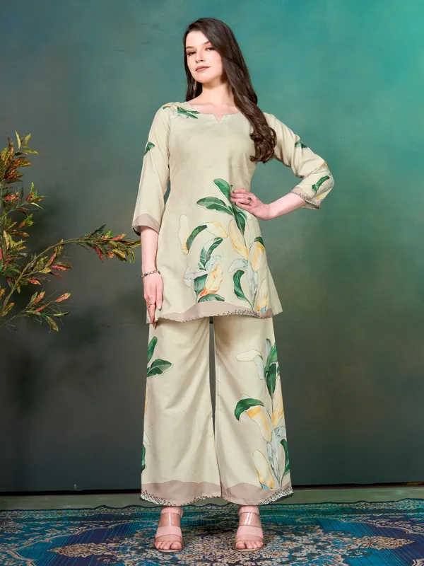 Off_White_with_Green_Floral_Printed_Rayon_Blend_Co-ord_Set_for_Women