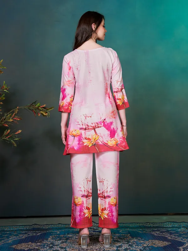 Light_Pink_with_Red_Floral_Printed_Rayon_Blend_Co-ord_Set_for_Women