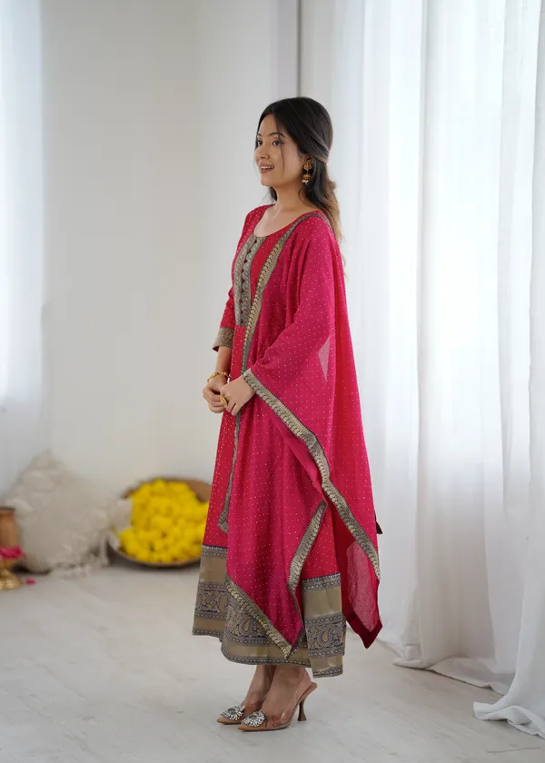 Pink_Kurta_&_Pant_Set_with_Dupatta