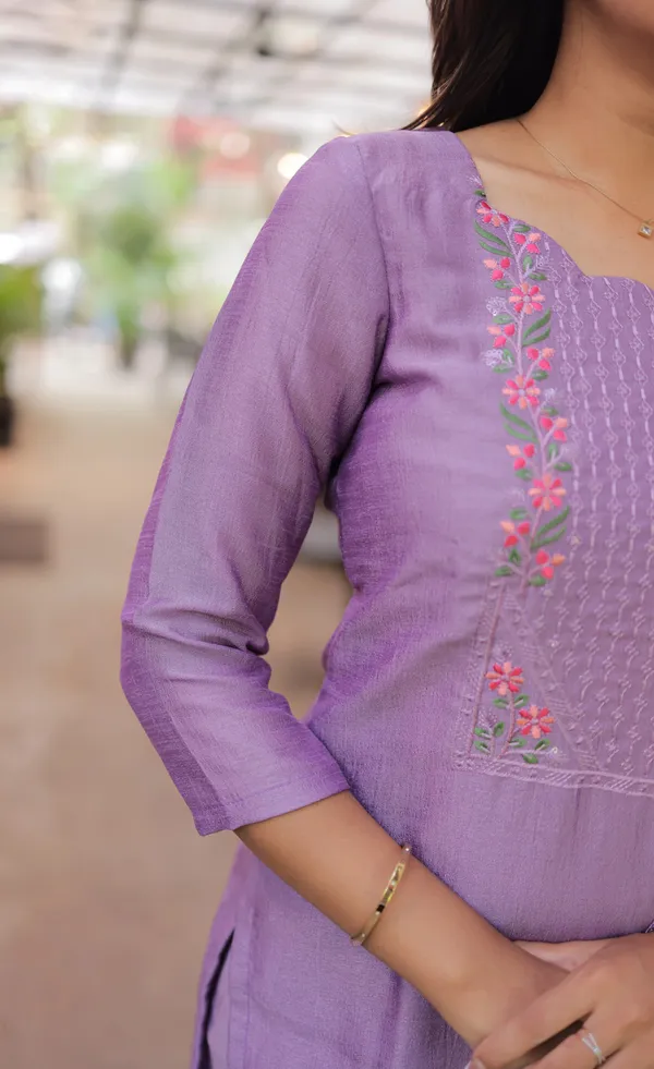 Lavender_Kurta_&_Pant_Set_with_Dupatta