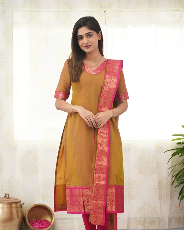 Mustard_Kurta_&_Pant_Set_with_Dupatta