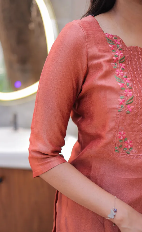 Orange_Kurta_&_Pant_Set_with_Dupatta