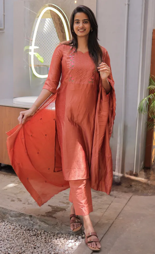 Orange_Kurta_&_Pant_Set_with_Dupatta