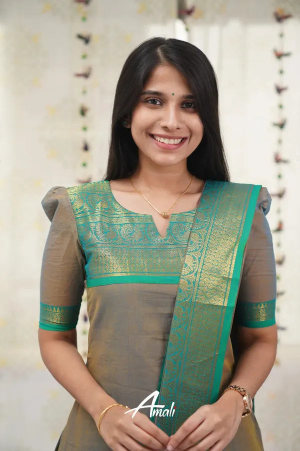 Grey_Kurta_Set_with_Dupatta