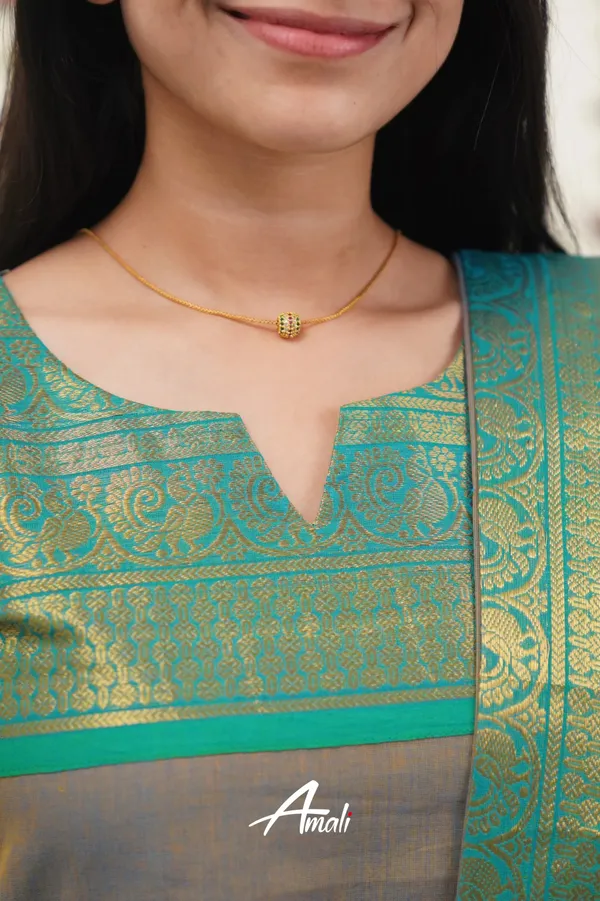 Grey_Kurta_Set_with_Dupatta