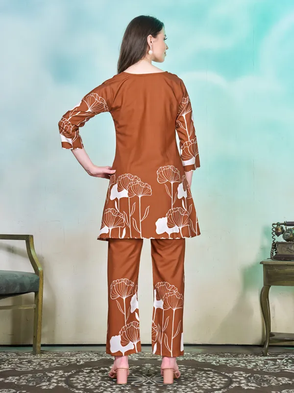 Light_Brown_with_White_Floral_Printed_Rayon_Blend_Co-ord_Set_for_Women