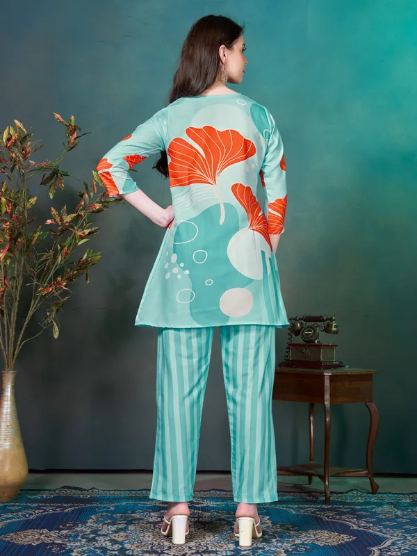 Fluorescent_with_Orange_Printed_Rayon_Blend_Co-ord_Set_for_Women