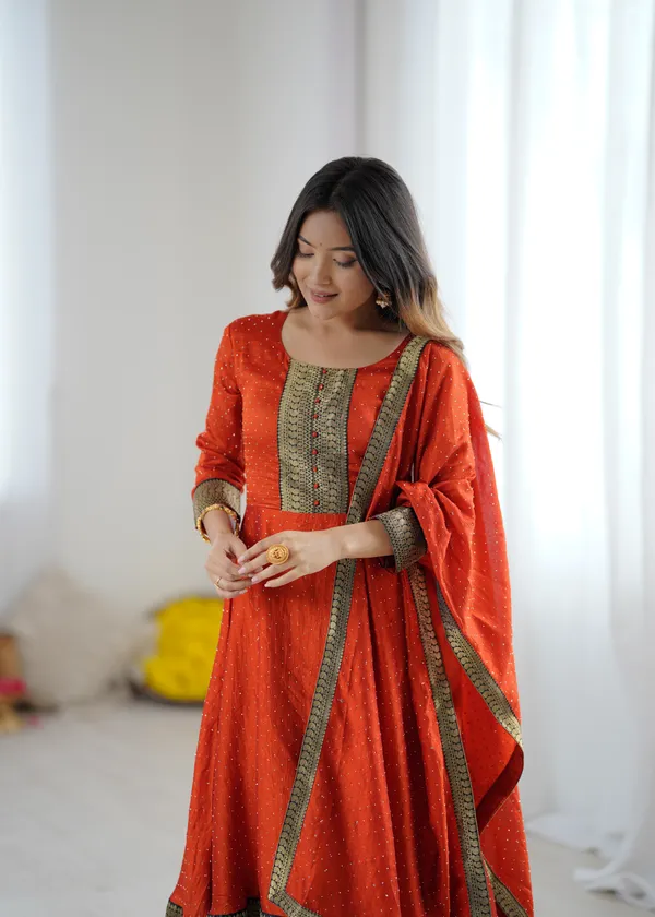 Orange_Kurta_Set_with_Dupatta