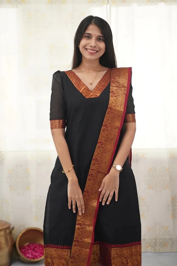 Black_Kurta_&_Pant_Set_with_Dupatta