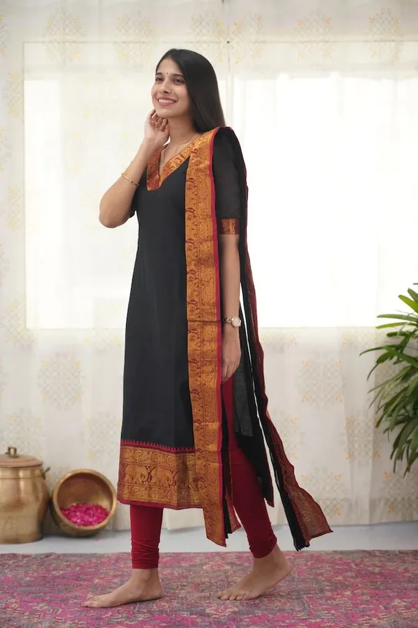 Black_Kurta_&_Pant_Set_with_Dupatta