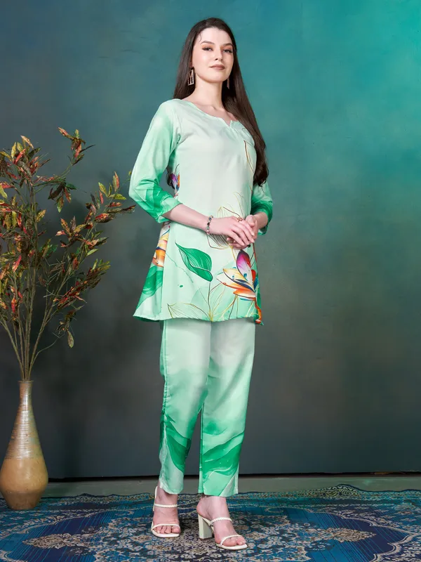 Pista_Fluorescent_Printed_Rayon_Blend_Co-ord_Set_for_Women