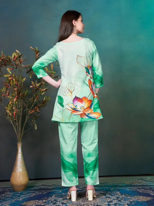 Pista_Fluorescent_Printed_Rayon_Blend_Co-ord_Set_for_Women