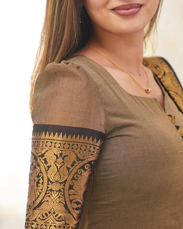 Cream_Kurta_Set_with_Dupatta