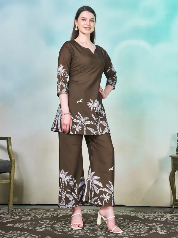 Brown_and_White_Printed_Rayon_Blend_Co-ord_Set_for_Women