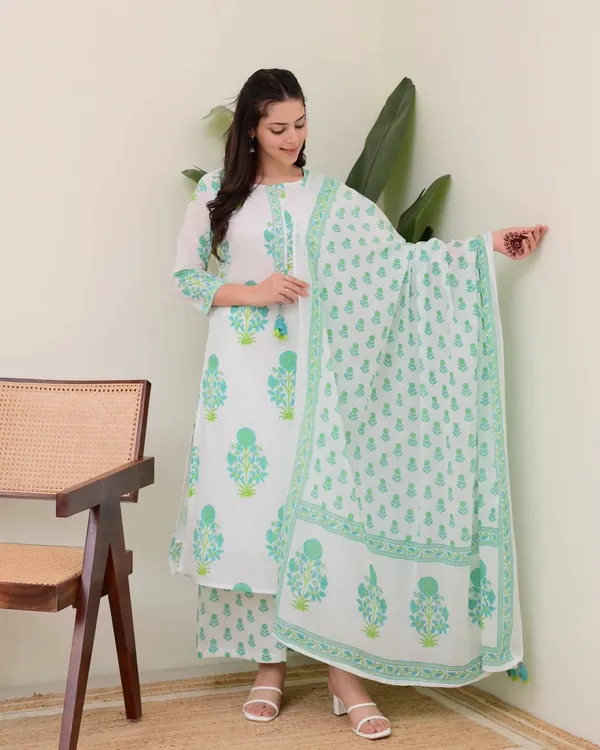 Green_Kurta_&_Pant_Set_with_Dupatta
