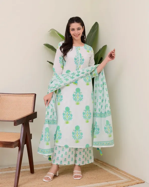 Green_Kurta_&_Pant_Set_with_Dupatta