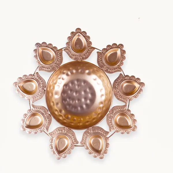 Om_tealight_urli_for_home_decoration_gold_finish_10"_