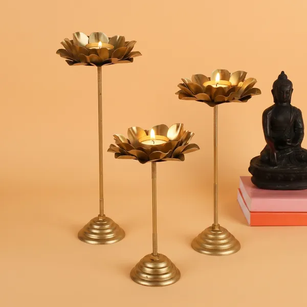 Diamond_Candle_Holder_For_Home_Decor_&_Diwali_Decor_Set_Of_1