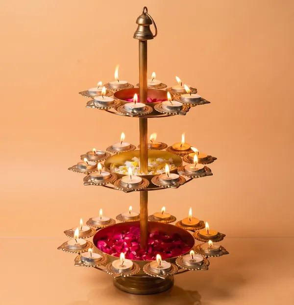 Diya_Urli_Stand_Layer_Of_3_[_Gold]