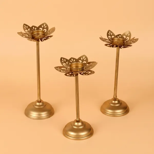 Flower_Gold_Candle_Holder_For_Home_Decor_&_Diwali_Decor_Set_Of_1