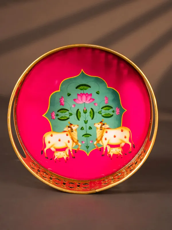Cow_And_Calf_Pichwai_Basket_With_Handle