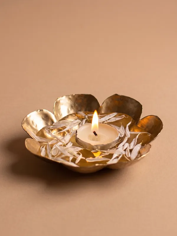 Taj_Bowl_With_Golden_Finish_[6_Inches_&_6_Pieces]_