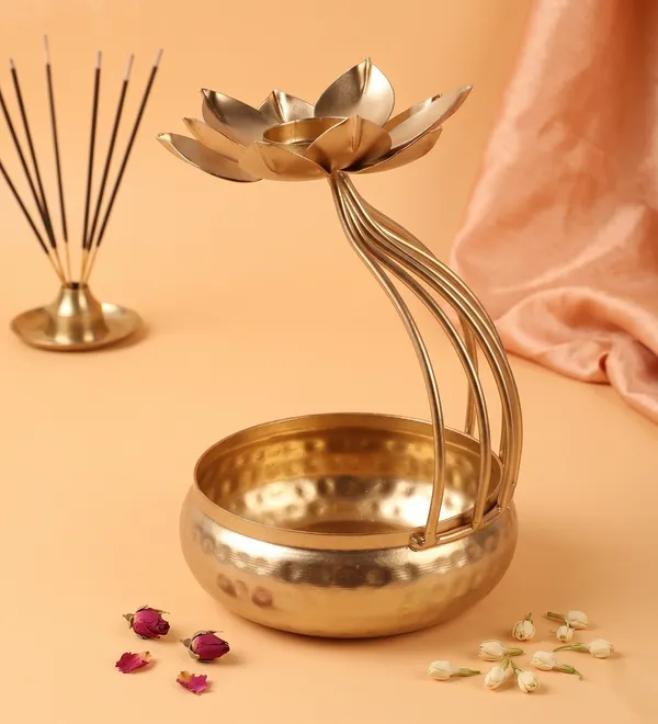 Urli_Stand_With_Beautiful_Lotus_10"_