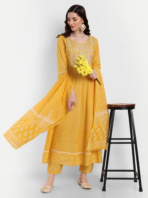 Mustard_Anarkali_Cotton_Printed_Embroidered_Kurta_With_Pant_And_Dupatta_For_Women