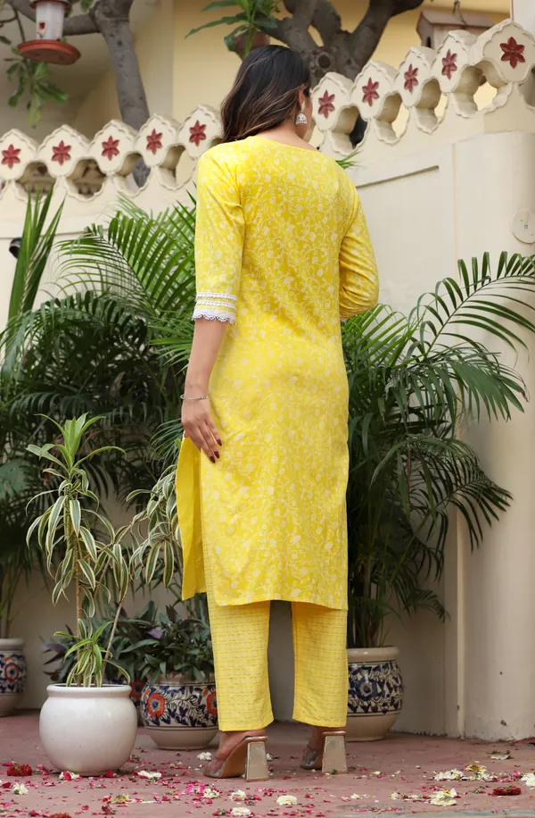 Yellow_Straight_Rayon_Printed_Kurta_With_Pant_And_Dupatta