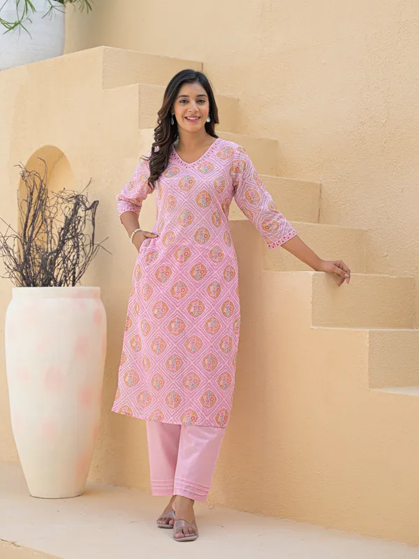 Pink_Straight_Cotton_Printed_Kurta_With_Pant_And_Dupatta_Women_And_Girls