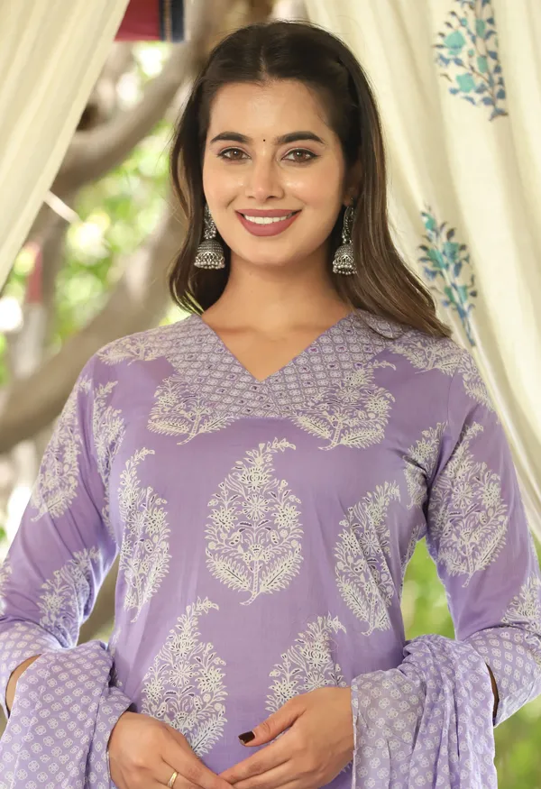 Purple_Straight_Cotton_Printed_Kurta_With_Pant_And_Dupatta