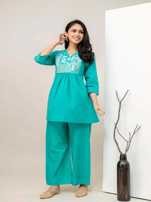 Rama_Solid_Embellished_Co-Ord_Set_For_Women