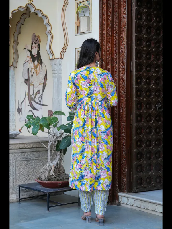 Blue_Printed_Alia_Cut_Pure_Cotton_Kurta_With_Pant_And_Dupatta