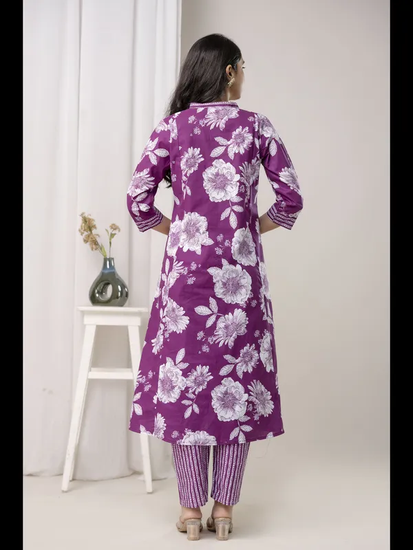 Wine_Printed_Cotton_A-Line_Kurta_With_Pant_And_Dupatta