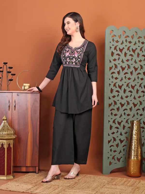 Black_Embellied_Co-Ord_Sets_For_Women_And_Girls
