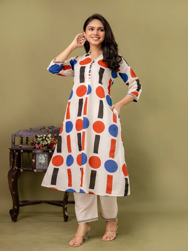 Off_White_Aline_Cotton_Printed_Kurta_With_Pant_And_Dupatta_Women_And_Girls