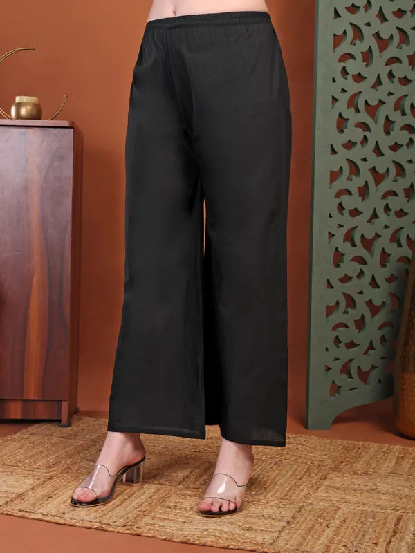 Black_Embellied_Co-Ord_Sets_For_Women_And_Girls