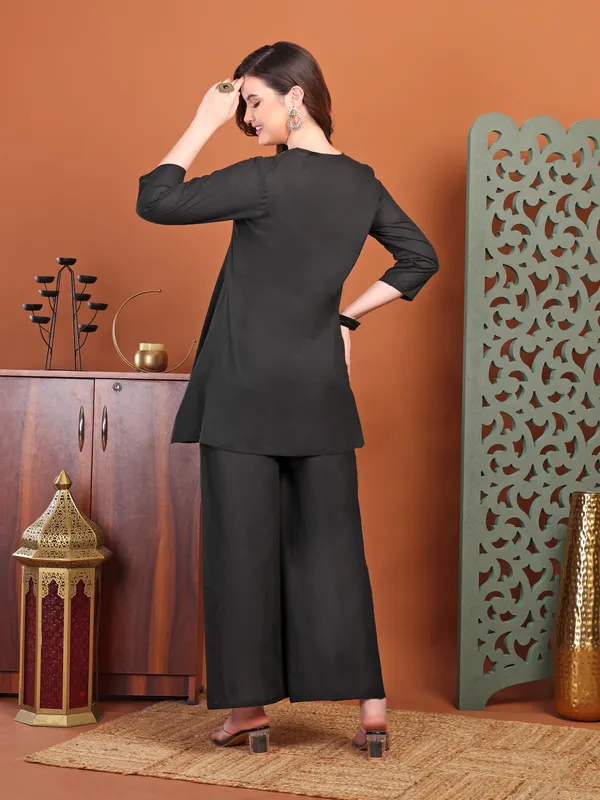 Black_Embellied_Co-Ord_Sets_For_Women_And_Girls
