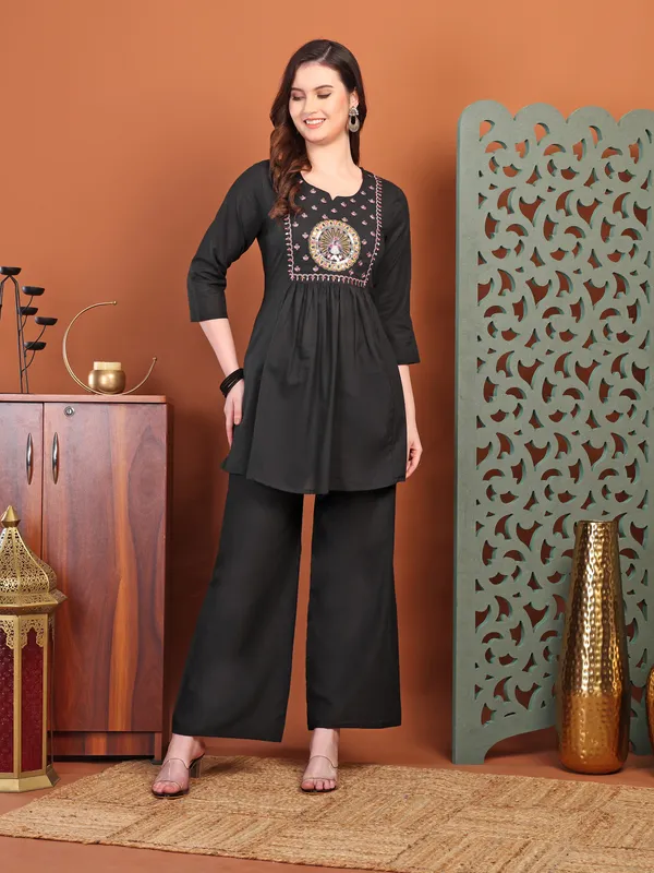 Black_Embellied_Co-Ord_Sets_For_Women_And_Girls