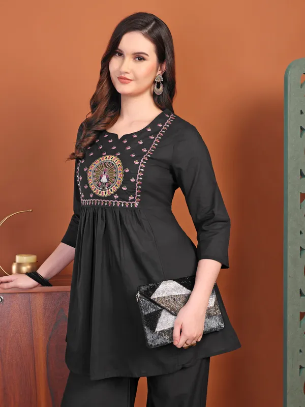 Black_Embellied_Co-Ord_Sets_For_Women_And_Girls