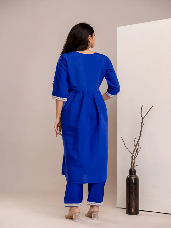 Blue_Silk_Cotton_Printd_Embroiderd_Kurta_With_Pant_And_Dupatta_Women_And_Girls