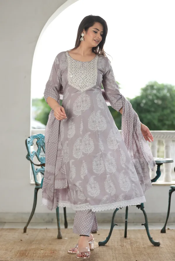 Grey_Anarkali_Cotton_Printed_Embroidered_Kurta_With_Pant_And_Dupatta_For_Women