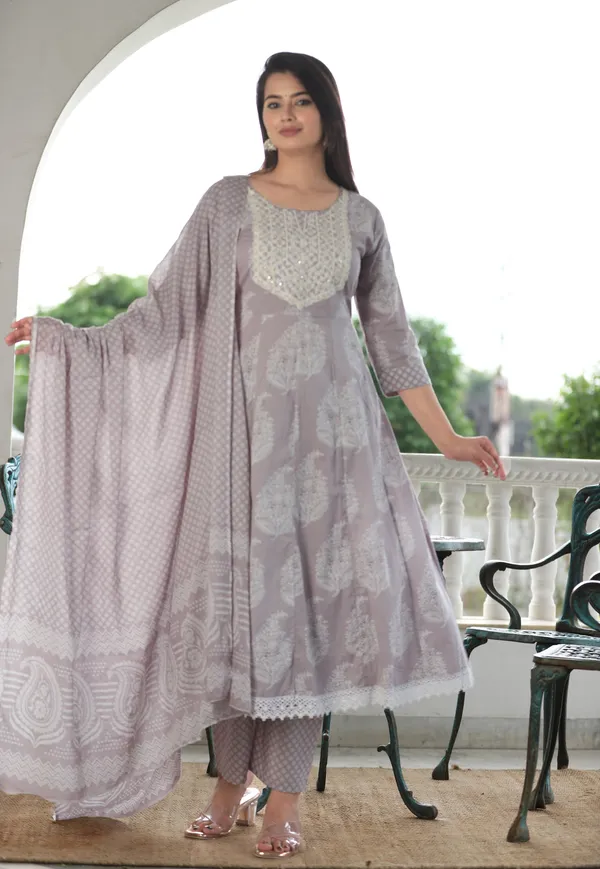 Grey_Anarkali_Cotton_Printed_Embroidered_Kurta_With_Pant_And_Dupatta_For_Women