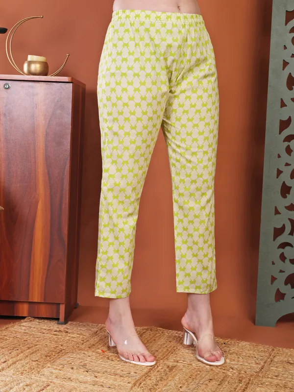 Green_Anarkali_Cotton_Printed_Self_Design_Kurta_With_Pant_And_Dupatta_Women_And_Girls