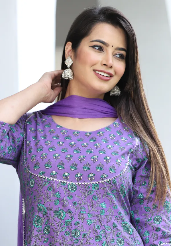 Purple_Anarkali_Cotton_Printed_Embroidered_Kurta_With_Pant_And_Dupatta_For_Women
